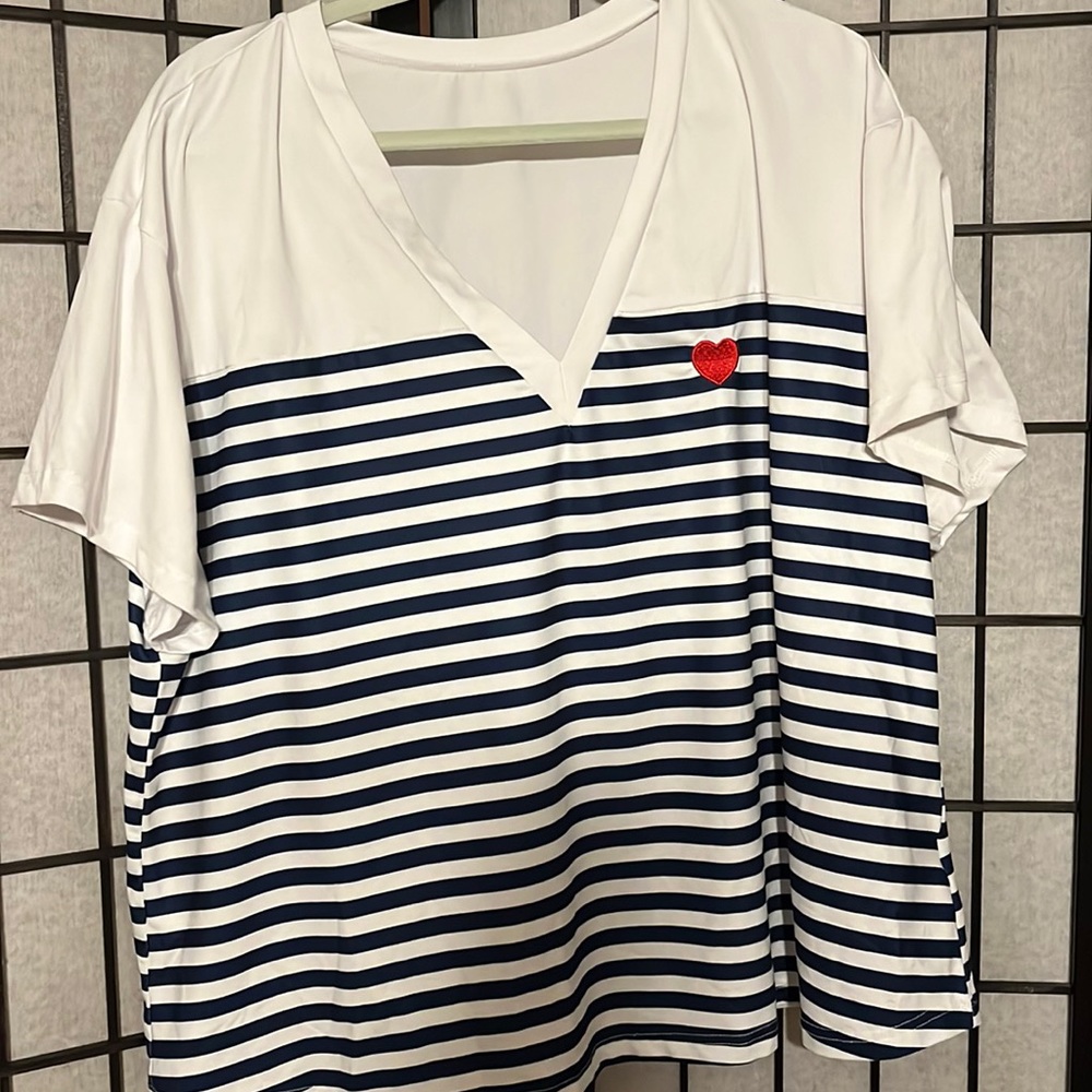 Pre loved stretchy Short-sleeve SHEIN blouse, 3X